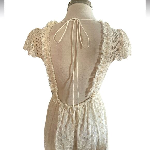 Free People Chleo Lace Crocheted Jumpsuit Sz XS - Picture 11 of 14
